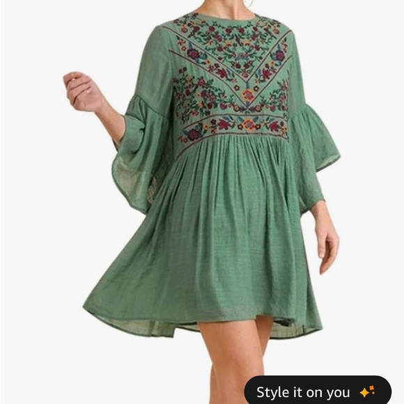 Umgee Boho Embroidered Floral Dress Green Tiered Flowy 3/4 Bell Sleeve Size L - Picture 6 of 10